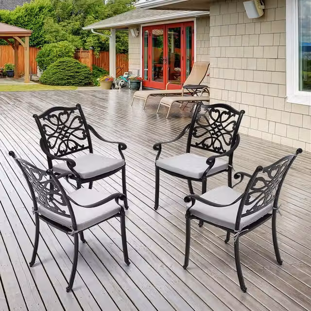 Livingandhome Set of 4 Black Metal Outdoor Cutout Garden Chairs with Cushions