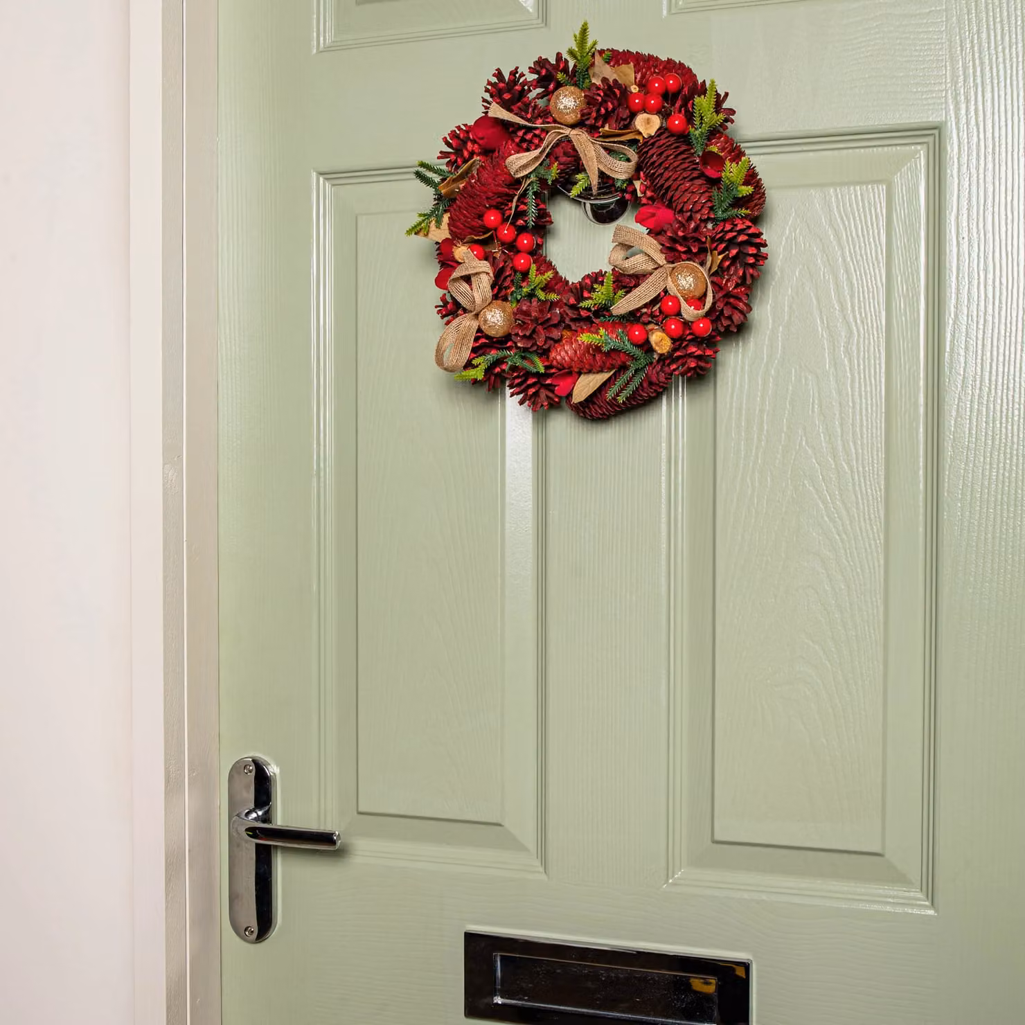 Samuel Alexander Red and Gold Floral Christmas Hanging Wreath, Diameter: 30 cm – 2
