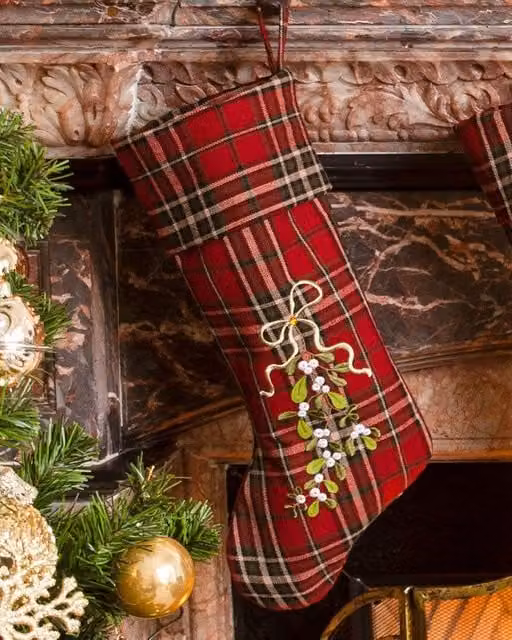 Dibor Set of 4 Mistletoe Highland Tartan Christmas Stockings in Red, Green and Orange