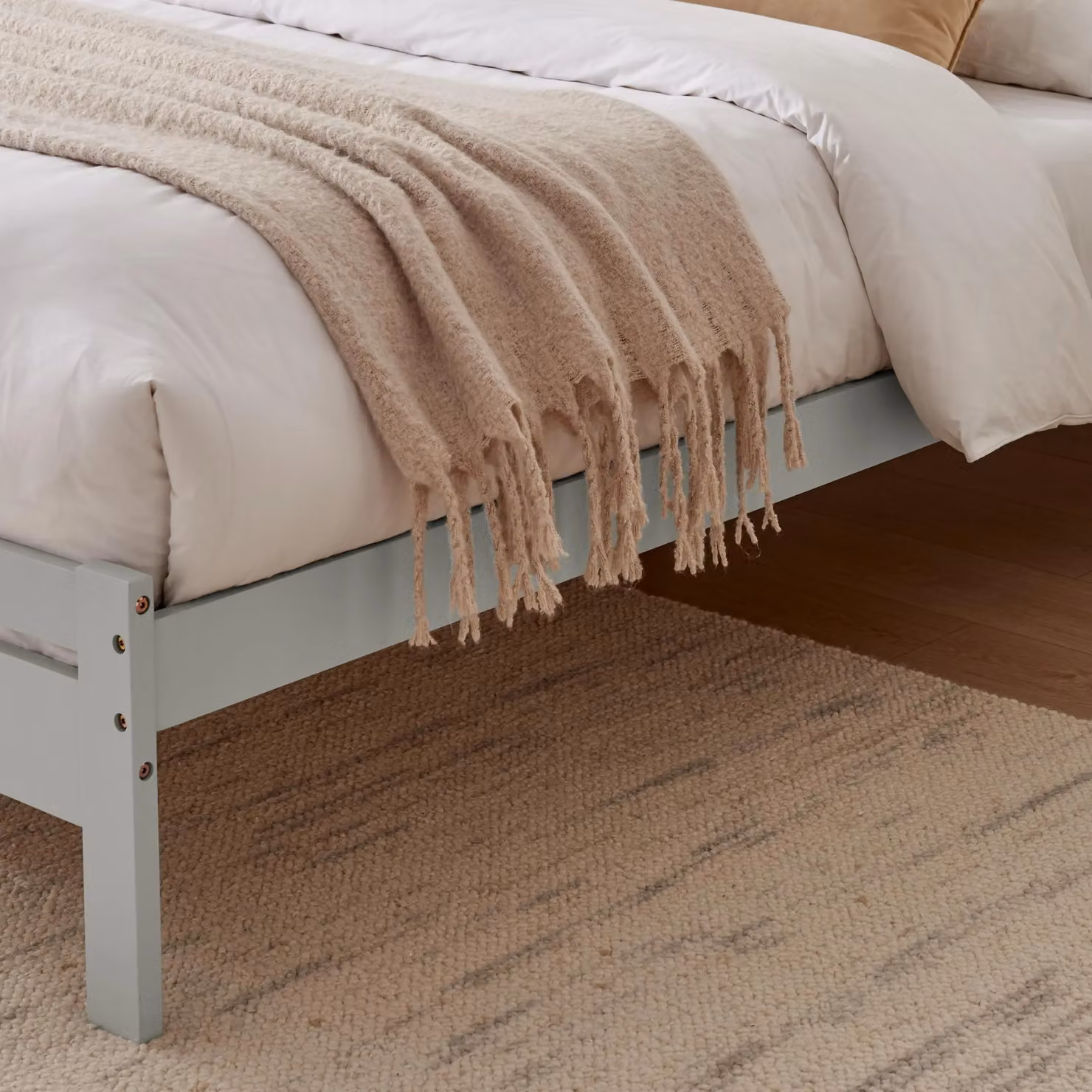 FurnitureboxUK Declan Single Bed Frame in Solid Pine, Light Grey – 2