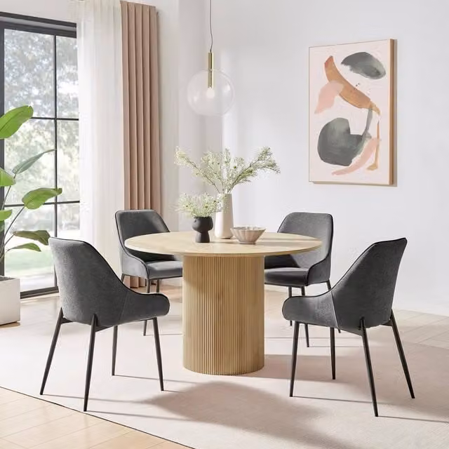 FurnitureboxUK Penrose Oak Effect Round Dining Table and 4 Beaumont Chairs in Grey and Black