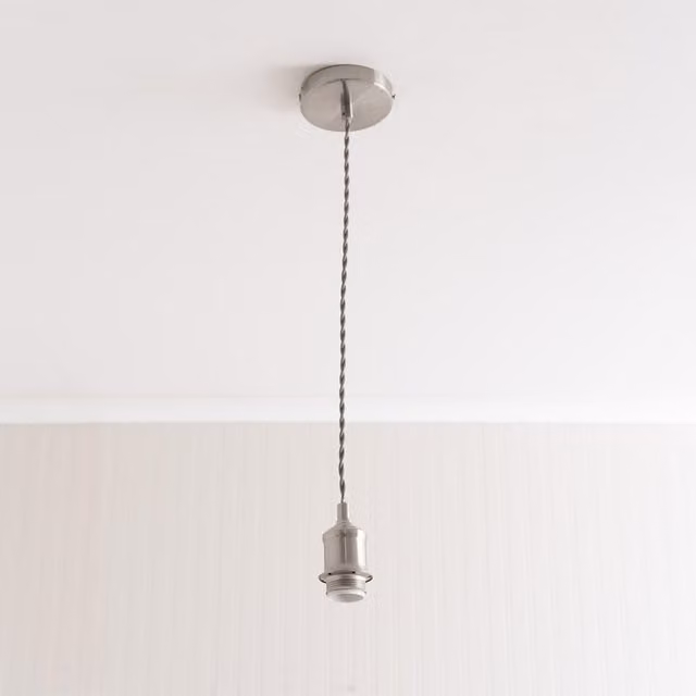 ValueLights Shaw Adjustable Single Pendant Ceiling Lampholder in Chrome with E27 Socket