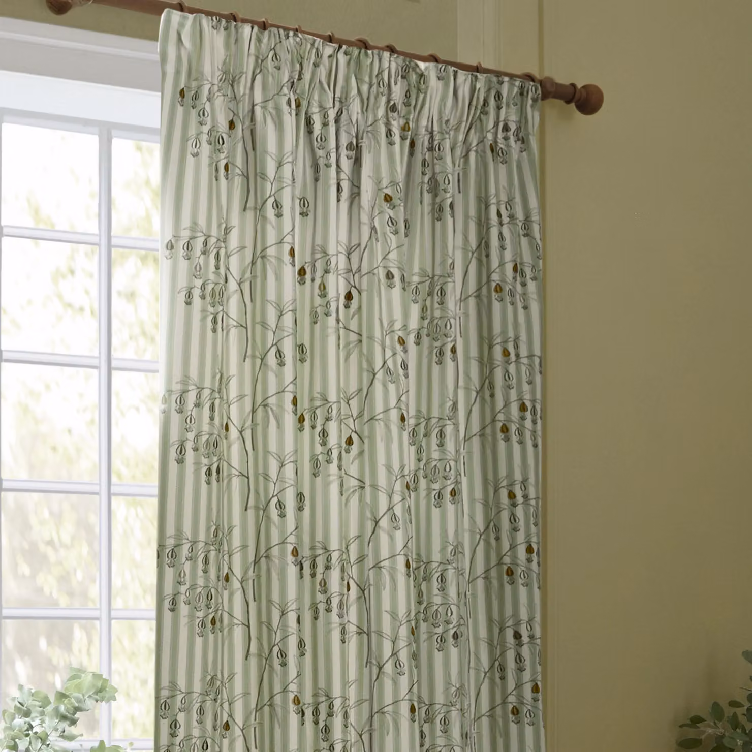Sanderson Chinese Lanterns Embroidered Pencil Pleat Curtains in Green, Width: 168 cm, Drop: 183 cm – 2