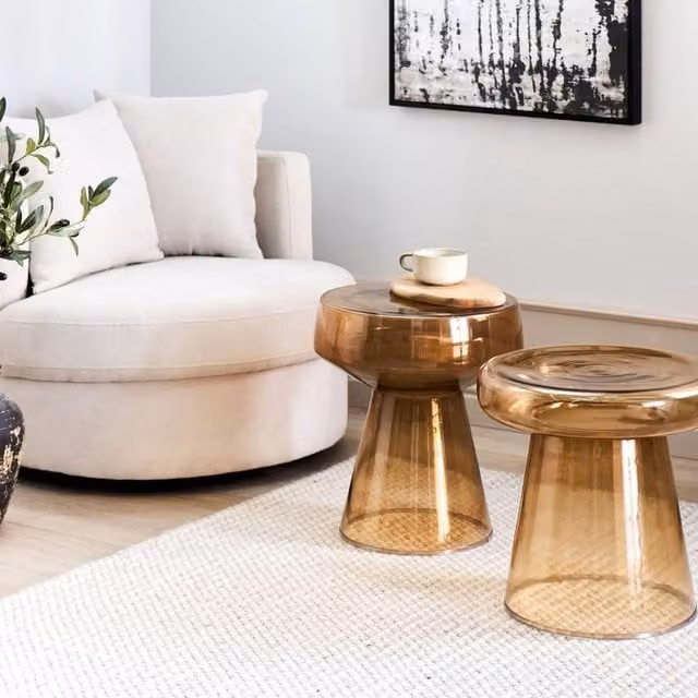 Wyld and Coco Set of 2 Round Glass Side Tables in Golden Brown and Gold – 1