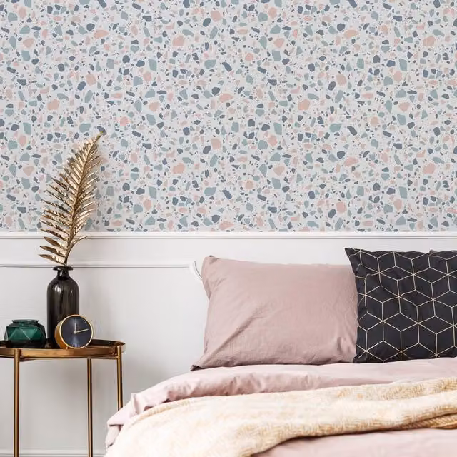 Fresco Mineral Geometric Pebble Multicoloured Wallpaper in Grey, W: 52 cm, H: 1000 cm
