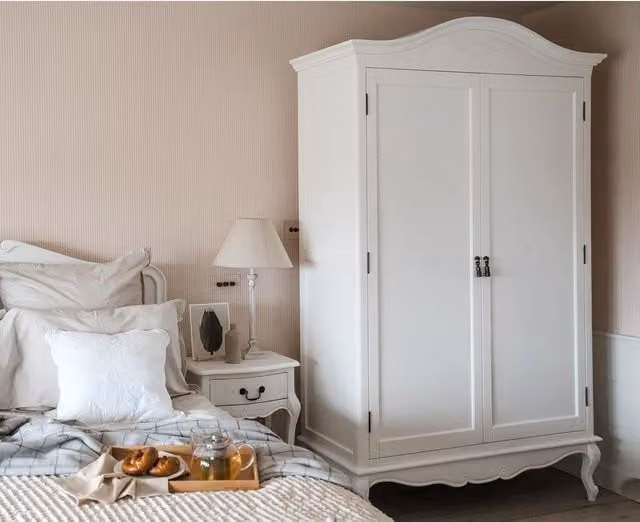 Statement Furniture Juliette French Double Wardrobe in White, H 217 cm x W 131 cm x D 60 cm