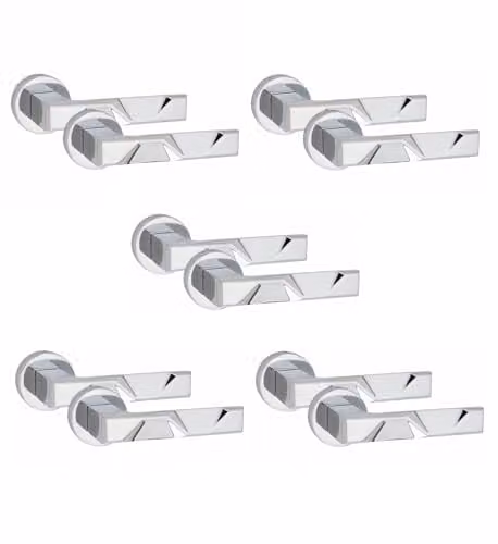 Golden Grace Nova Door Handles on Round Rose in Polished Chrome, 5 Pairs