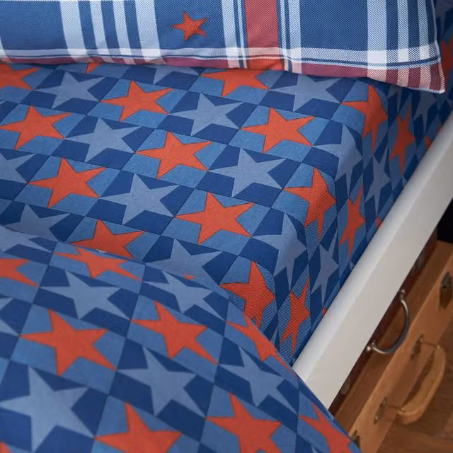 Catherine Lansfield Stars and Check Blue Fitted Sheet, W/D/H: 90 x 190 x 25 cm