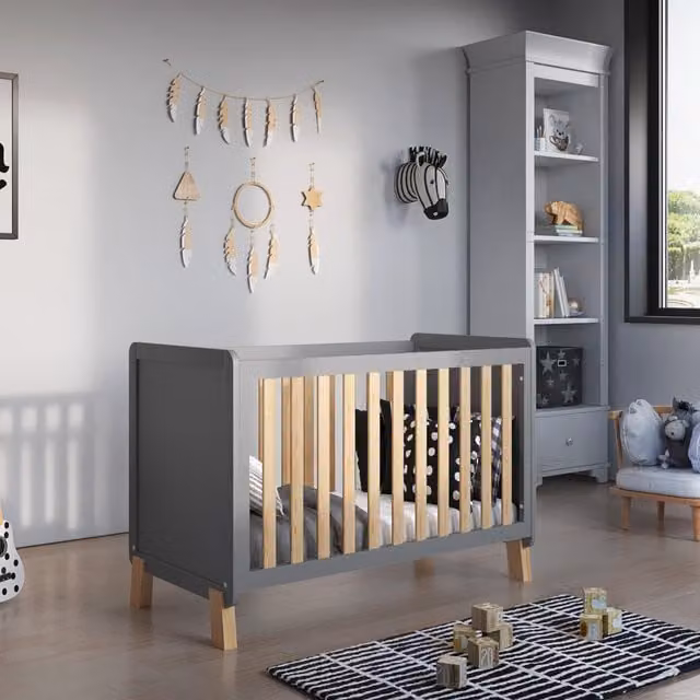 Love For Sleep Francis Cot Bed in Grey and Pine with Solid Wood Construction, W/D/H: 120 x 60 x 60 cm