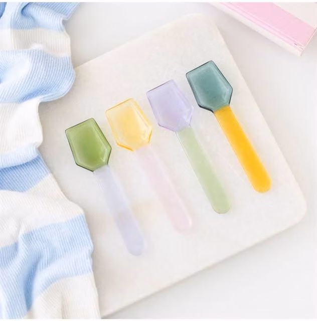 KDMD Set of 4 Multicolour Glass Dessert Spoons for Ice Cream and Puddings