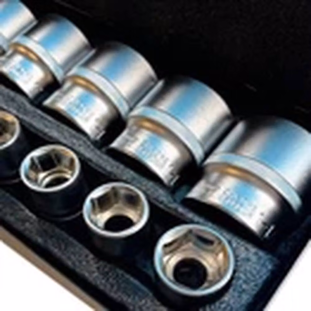 EONLION 24-Piece Chrome Vanadium Steel Imperial and SAE Socket Set with 1/2" and 1/4" Drive and Carrying Case in Silver – 2