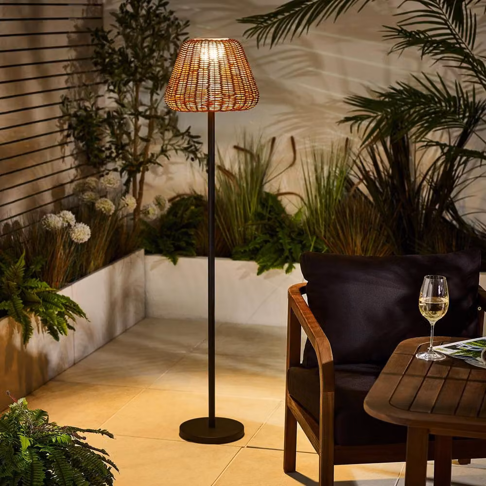 FurnitureboxUK Sundara Rattan Solar LED Outdoor Floor Light in Black with Remote Control and Dimmer, H: 150 cm, W: 34 cm, D: 34 cm – 3
