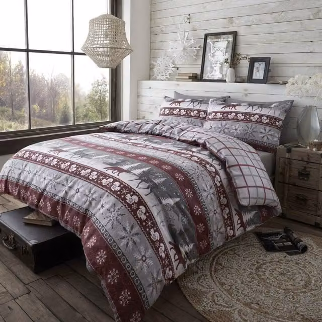 Happy Linen Company Scandi Nordic Checked Reversible Brushed Cotton Duvet Cover and Pillowcase Set in Red, Double – 1
