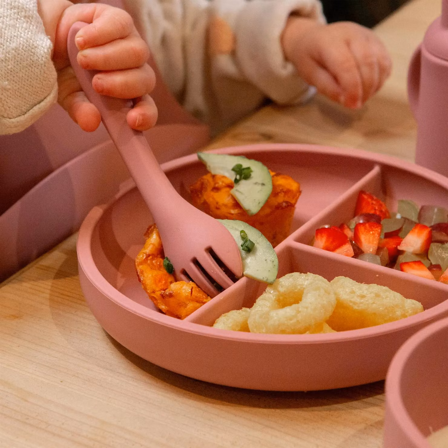 Tiny Dining Pink Silicone Divided Non-Slip Suction Plate for Toddler Weaning – 3