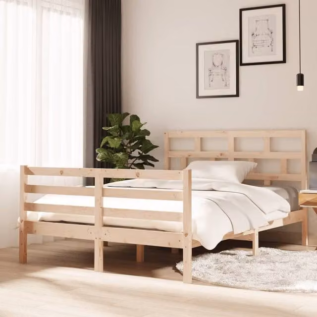 Berkfield Home Modern Solid Pine Wood Bed Frame, Brown, W: 135 cm, D: 190 cm