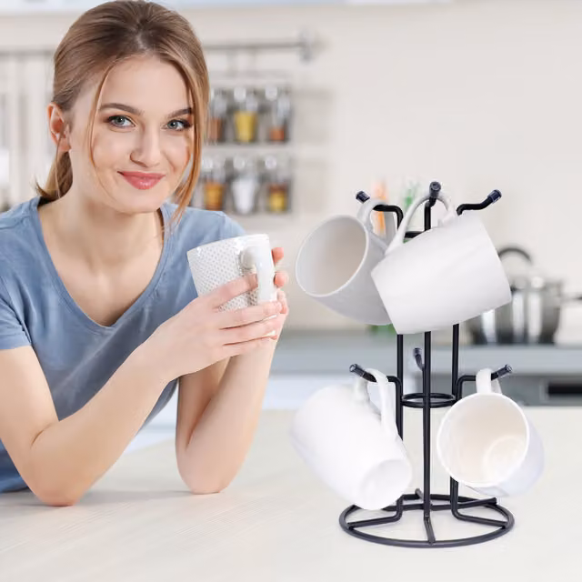Homiu Black Metal Freestanding 6 Cup Mug Tree