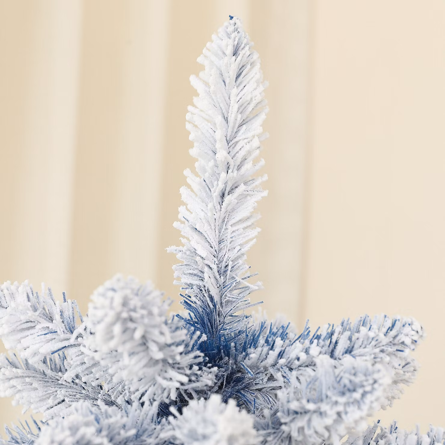 HOMCOM 6ft Blue Flocked Artificial Christmas Tree with 700 Snow Frosted Tips and Metal Stand – 4