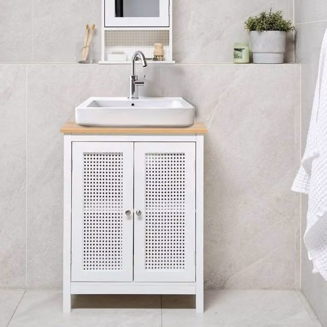 Wyld and Coco White Lacquered MDF Wall Mounted Washbasin Cabinet with Hinged Doors W/D/H: 60 x 30 x 75 cm