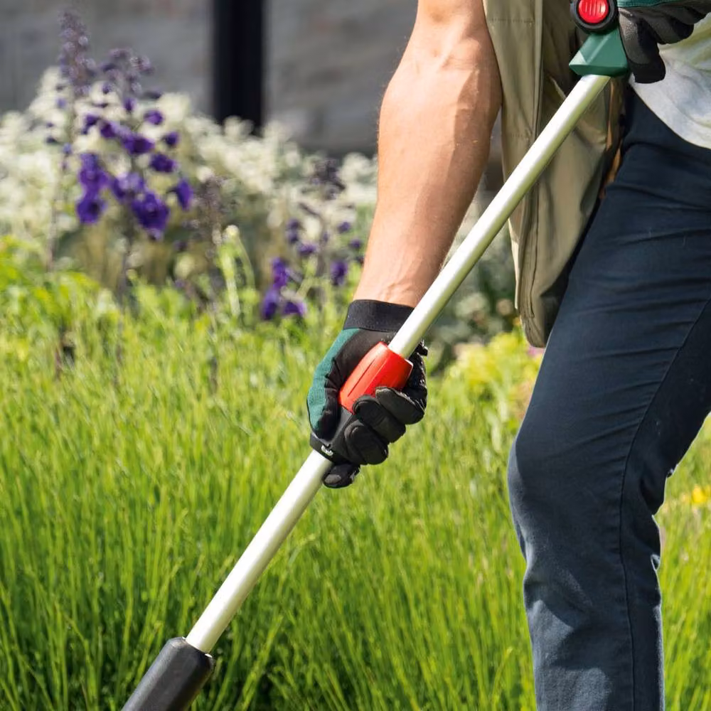 Bosch 18V Cordless Telescopic Grass Trimmer, Green – 6