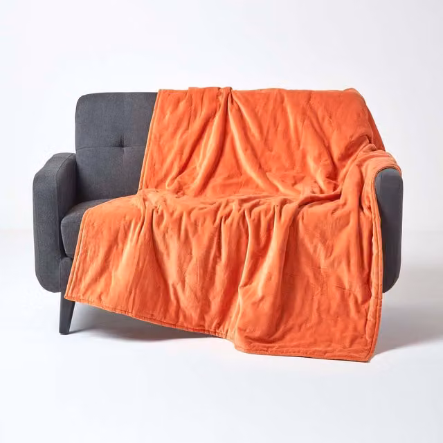 Homescapes Quilted Velvet Throw in Orange, W: 150 cm