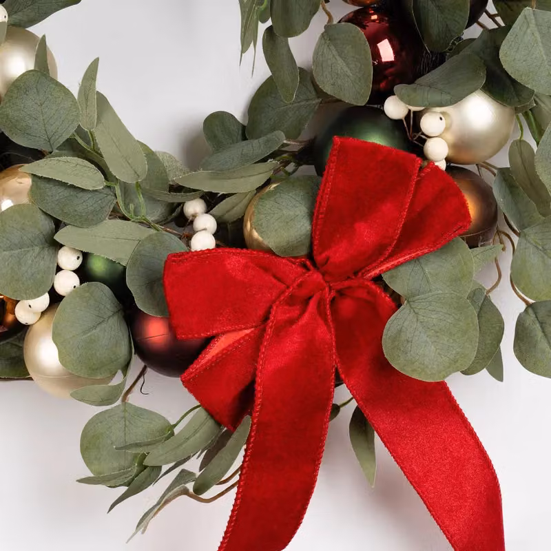 Scottish Everlastings Ltd Green Eucalyptus and Bauble Christmas Wreath with Velvet Bow, Diameter: 40 cm – 3