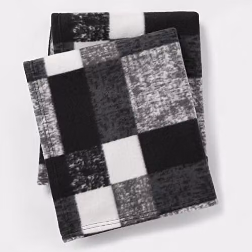 Dreamscene Black and Grey Checked Fleece Throw Blanket, W/D/H: 120 x 150 cm