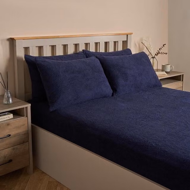 Brentfords Pack of 4 Blue Teddy Fleece Pillowcases