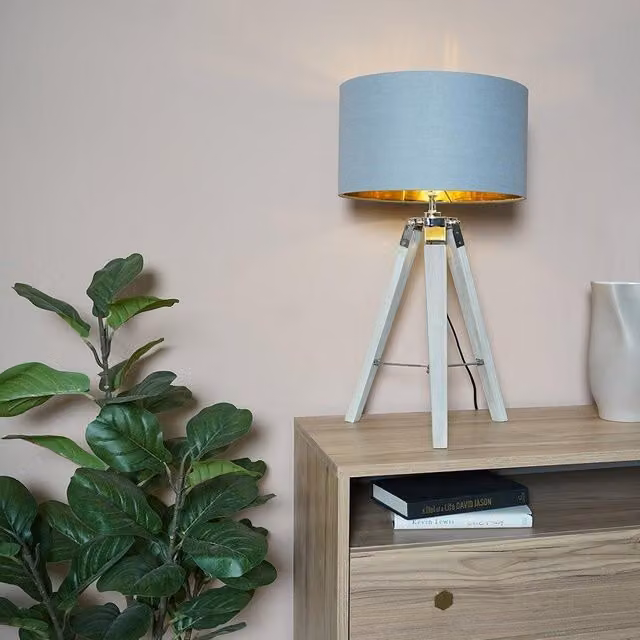 ValueLights Clipper Tripod Table Lamp Base in Brown – 1