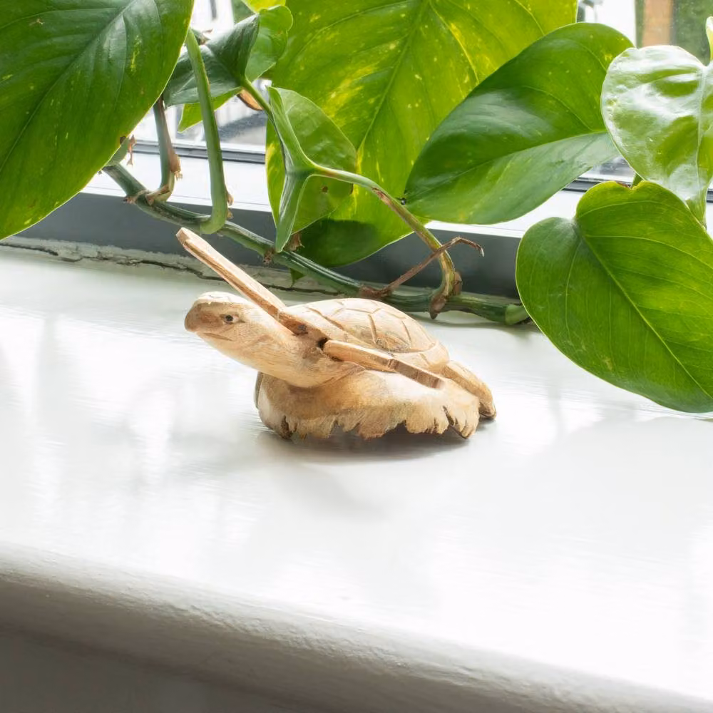 Serenityy Handmade Rising Sea Turtle Wood Carving Ornament in Natural Brown – 2