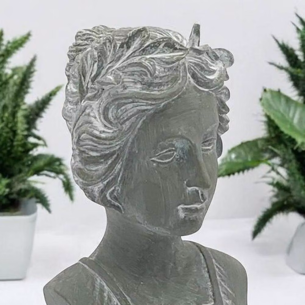 Minster Classic Bust Ornament in Grey Resin, W: 19 cm, D: 22 cm, H: 38 cm – 2