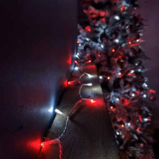 Premier Supabrights Multi Action LED Christmas Lights, Red and White, 20m – 1