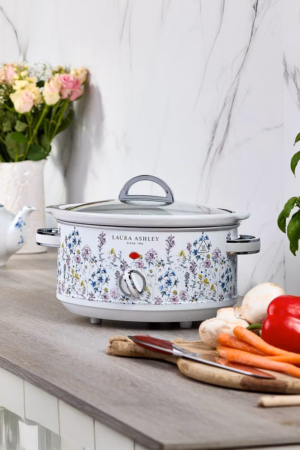 Laura Ashley VQ 6L Slow Cooker in White and Multicolour with Ceramic Pot and Keep Warm Function – 2