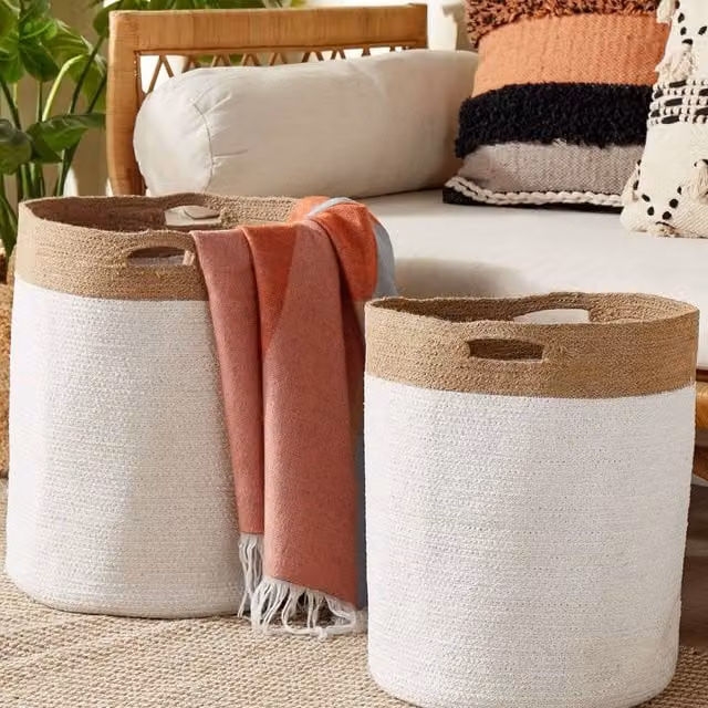 Wyld and Coco Set of 2 Woven Cotton and Jute Storage Baskets in White and Light Beige – 1