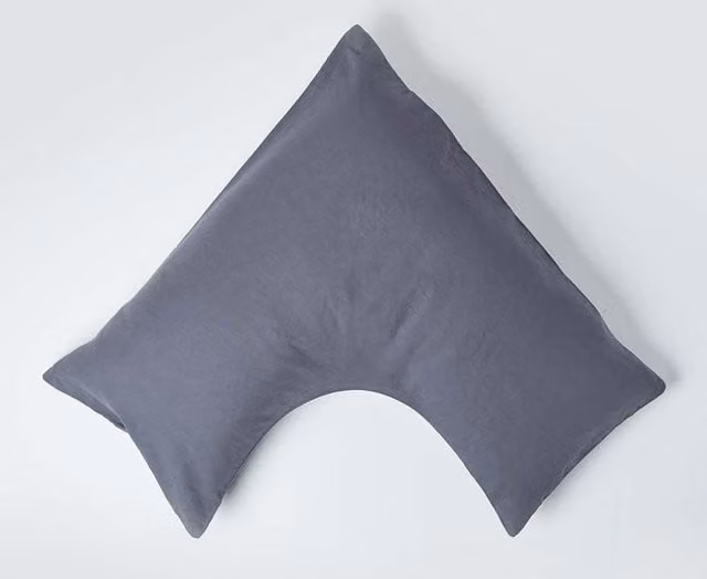 Homescapes Luxury V Shaped Pillowcase in Dark Grey, Linen and Combed Cotton Blend