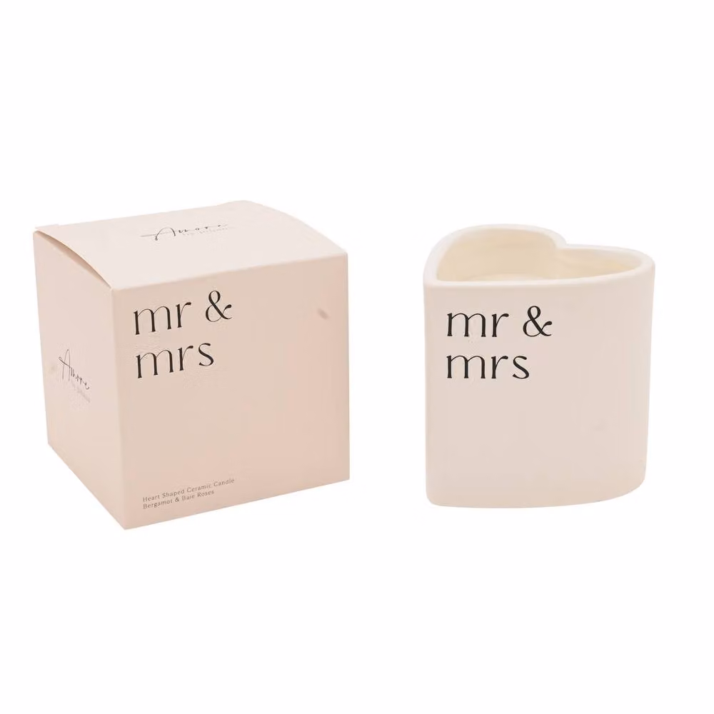 Amore by Juliana Mr & Mrs White Ceramic Heart Figure Candle for Weddings and Anniversaries – 2