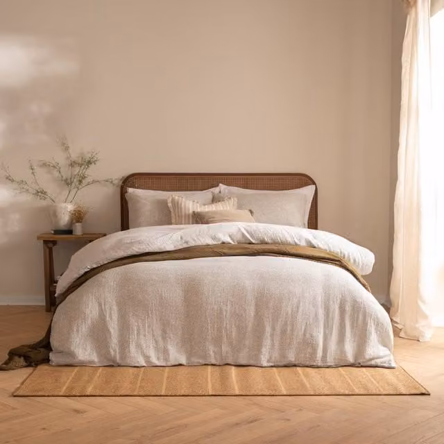 Yard Perrie Leaf Muslin 100% Cotton Duvet Cover Set in Sand, W/D/H: 200 x 200 cm