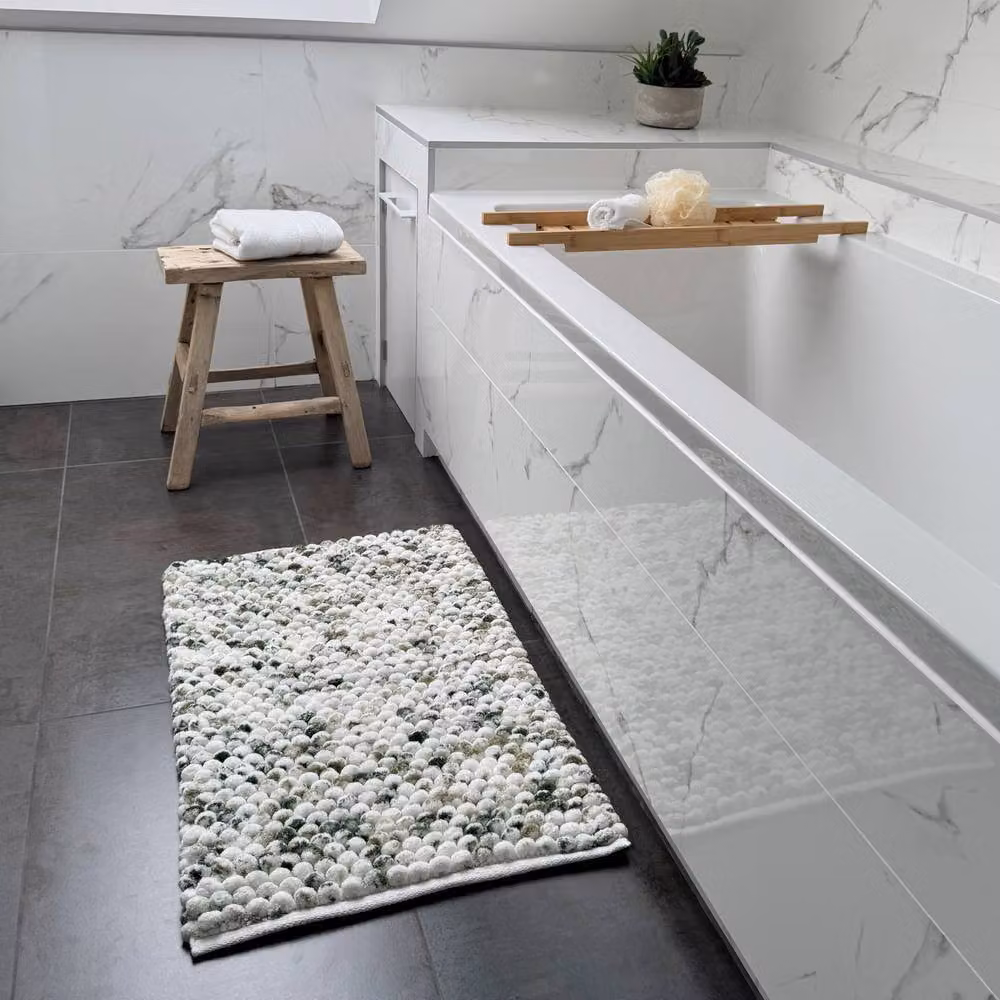 Allure Bath Fashions Marl Chunky Bobble Non-Slip Bath Mat in Green – 3