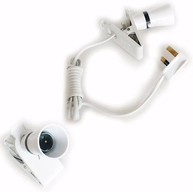 Loops White Clip-on B22 Bayonet Spot Light Bulb Holder with 2m Mains Cable, 60W