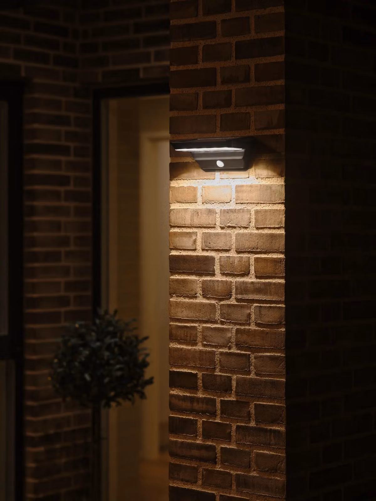 Nordlux Agena Solar LED Outdoor Wall Light, Black Plastic, IP44, Warm White 3000K, with Motion Sensor, W/D/H: 12.7 x 9.0 x 12.7 cm – 3