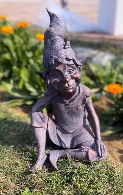 Inspirational Gifting Bronze Sitting Pixie Garden Ornament Resin Sculpture, H 24 cm x W 24 cm x D 40 cm