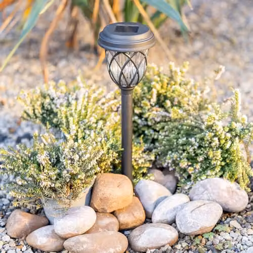 ValueLights Pack of 6 Black Diamond Solar Powered Ground Spike Lights for Garden and Patio Decor – 3
