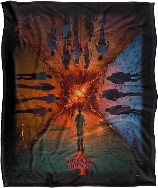 Stranger Things Season 4 Poster Super Soft Throw Blanket, Multicolour, W: 152 cm, D: 127 cm – 1
