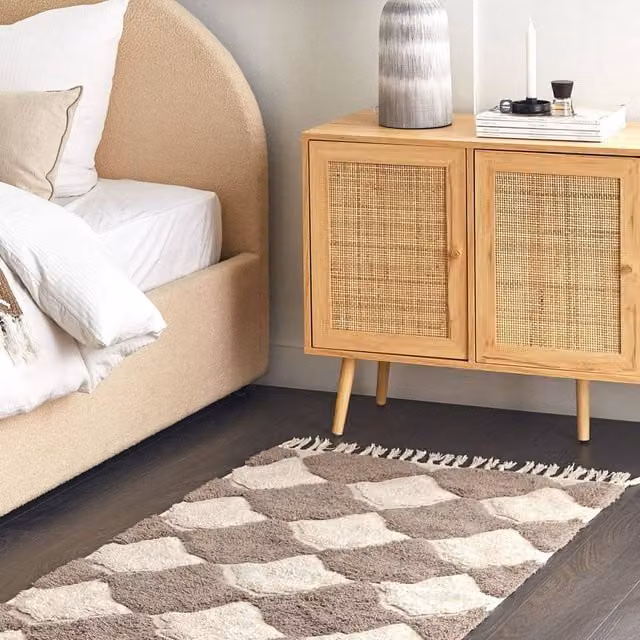 Wyld and Coco Hand-Tufted Geometric Cotton Rug in Beige and Brown with Tassels, W: 80 cm, L: 150 cm – 1