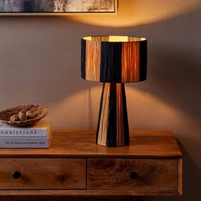 Wyld and Coco Natural and Matte Black Raffia Palm Table Lamp – 1