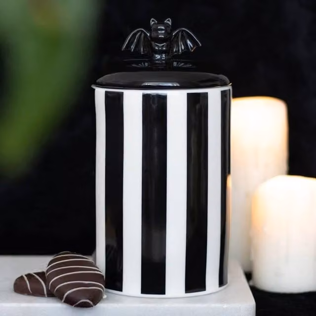 Uniqueful Striped Ceramic Bat Storage Jar with Loose Lid in Black, White and Multicolour – 1