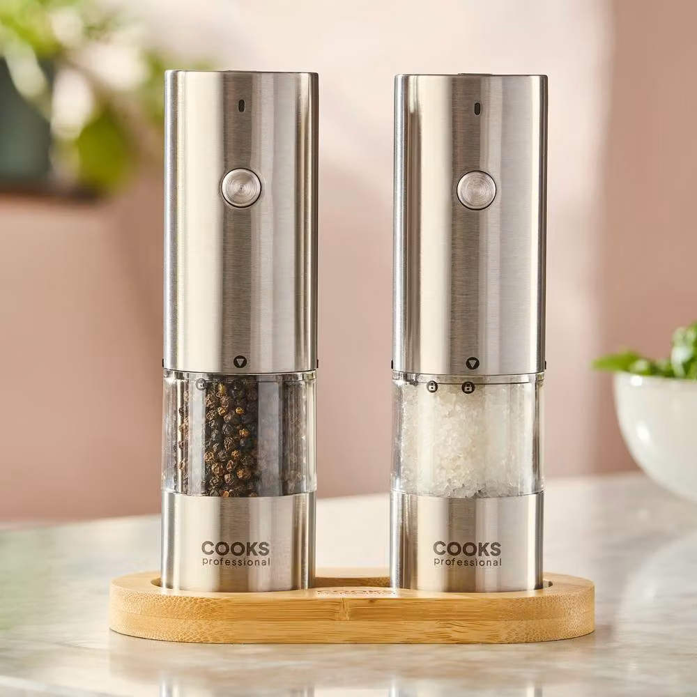 Cooks Professional Rechargeable Stainless Steel Salt and Pepper Mill Set with Bamboo Base in Silver – 2
