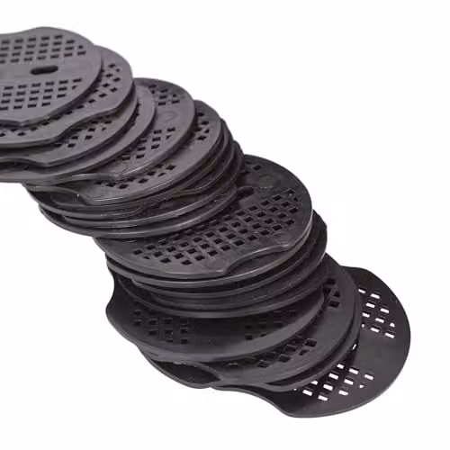 Harbour Housewares Black Plastic Weed Control Membrane Peg Plates, Pack of 20 – 3