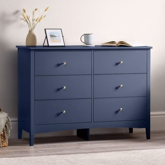 Christow Classic Lacquered Freestanding Storage Chest in White and Blue, H 110 x W 80 x D 40 cm