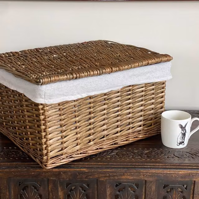 Topfurnishing Lidded Wicker Storage Basket with Lining in Brown, Diameter: 35 cm