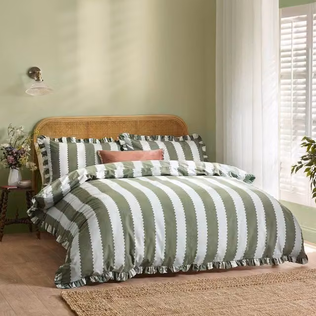 Furn Birdie Stripe Ruffle Cotton Duvet Cover Set in Green, Single, W: 90 cm, H: 200 cm
